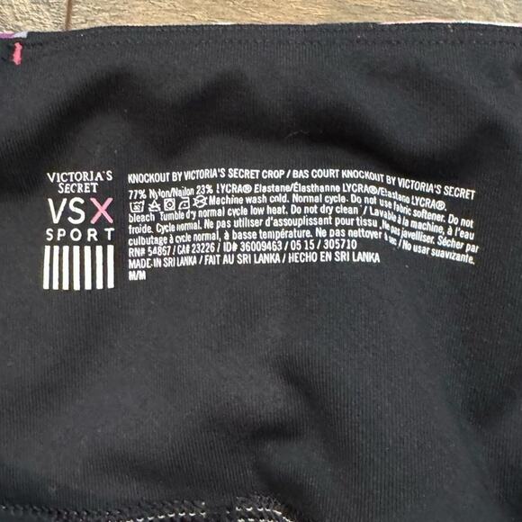 Victoria’s Secret Sport Knockout Capri Leggings Multicolor Chevron Print Size M - Picture 2 of 3